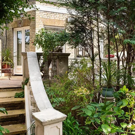 A Chelsea Retreat - 2 Bedroom With Garden And Parking London