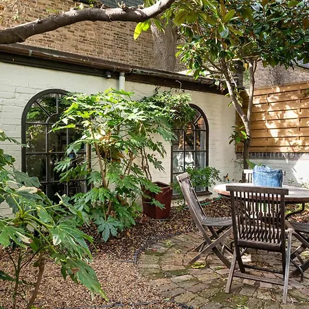 A Chelsea Retreat - 2 Bedroom With Garden And Parking London