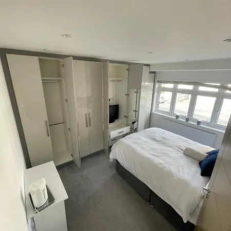 Homestay Luxury Near Wembley