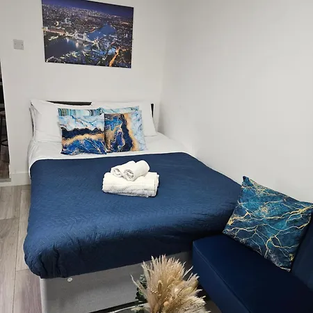 Cozy Ground-floor Studio, Excellent Access