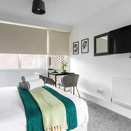 Guest house Livestay Affordable En-suite Studio In London, N14 *