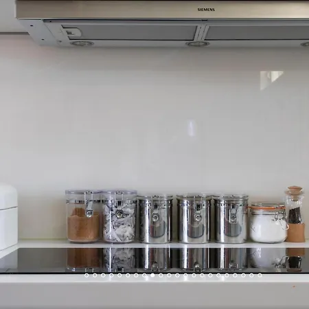 Apartment Magenta - 3 Bedroom By Battersea Park *