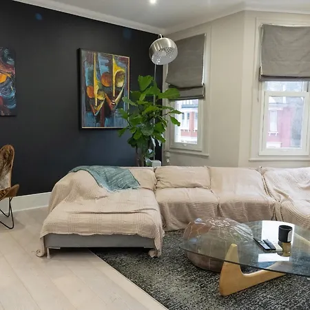 Apartment 3 Bed House In The Heart Of Palmers Palmers Green