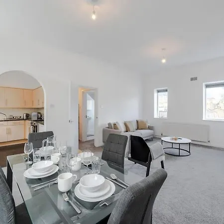 Apartment Luxury 3 Bedroom Near Hyde Park London