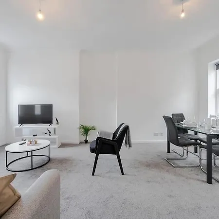 Apartment Luxury 3 Bedroom Near Hyde Park London