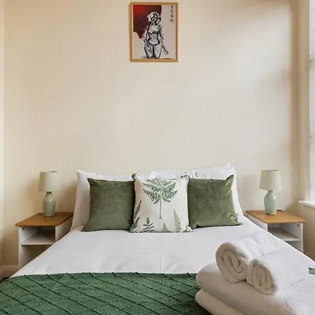Apartment Parea Living - Spacious 3 Bed Flat, Canary Wharf Views With Parking *