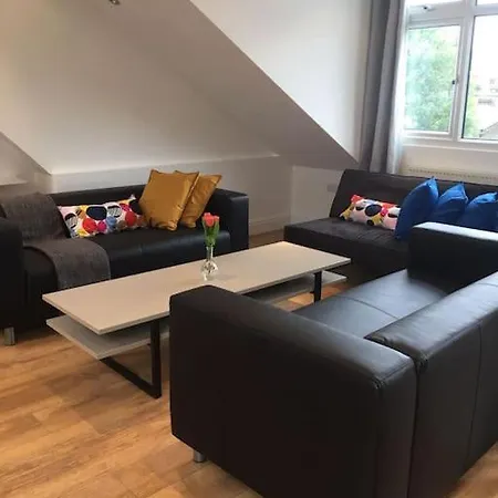 Spacious 3bedroom Flat London