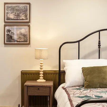 Apartment Soho Nest London