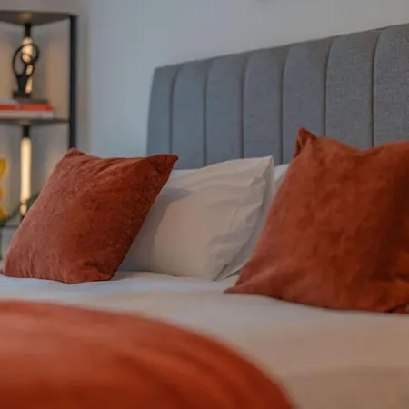 Apartment Modern 2 Bed, 2 Bath Flat- Colindale, London- Professionals, Groups, Corporate, Contractors, Family