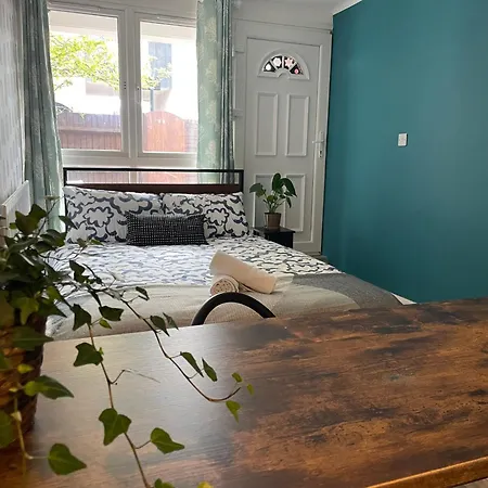 Apartment Urban Loft #1 London