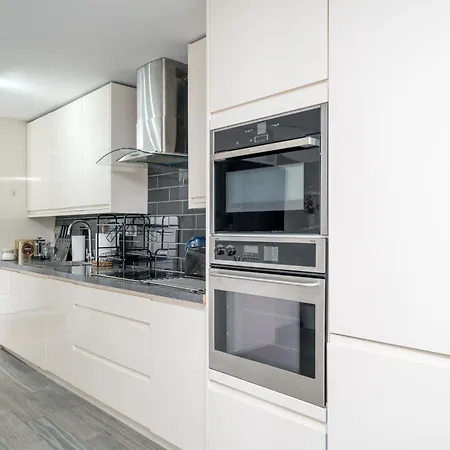 Apartment Beautiful & Serene Flat In The Heart Of London