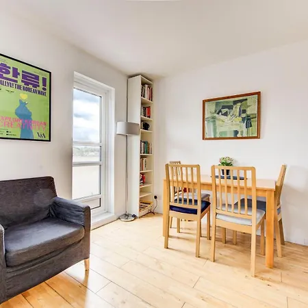 Daire Guestready - Penthouse Flat In Trendy Peckham