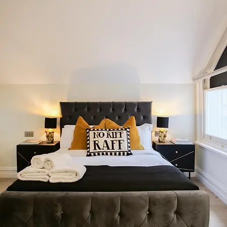Urban Getaway In The Heart Of South Kensington London