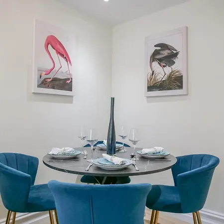 Urban Getaway In The Heart Of South Kensington London