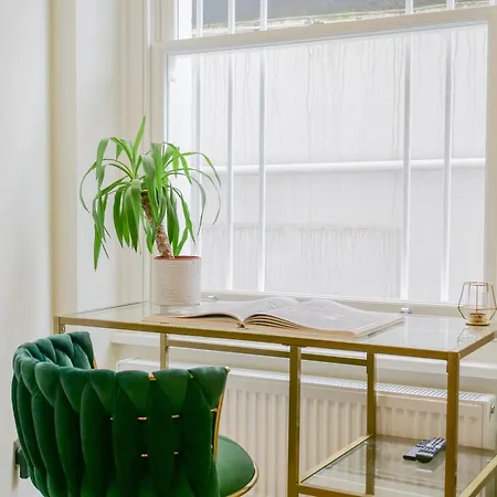 Apartment Urban Getaway In The Heart Of South Kensington *