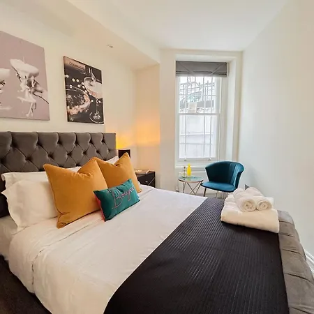 Apartment Urban Getaway In The Heart Of South Kensington London