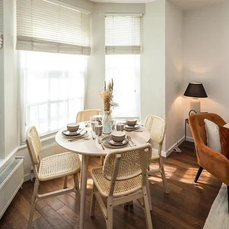 G1a Hydepark-southkensington-harrods-knightsbridge-marylebone-oxfordstreet