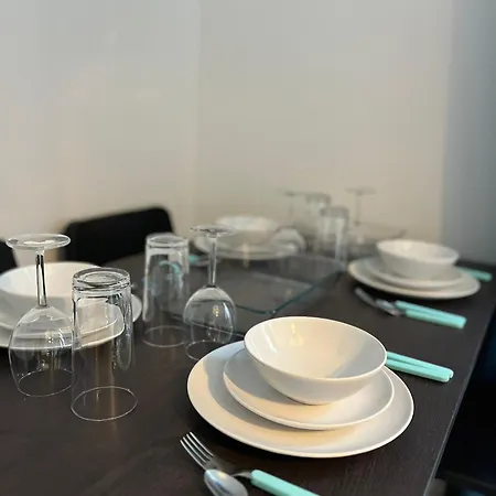 2 Bed Flat In Canary Wharf