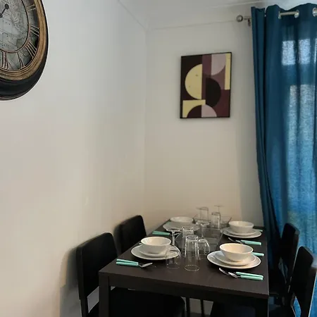 Apartment 2 Bed Flat In Canary Wharf