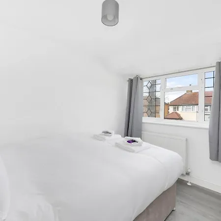 Holiday home Pass The Keys Beautiful Spacious 7 Bed *