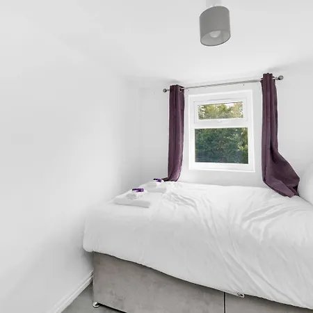 Holiday home Pass The Keys Beautiful Spacious 7 Bed *