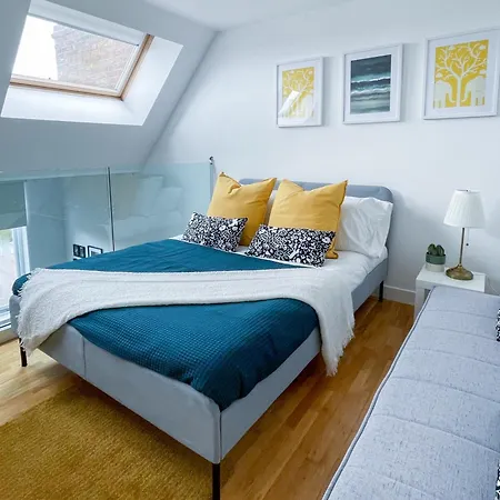 Apartment Beautiful Split Level In Central London, Walking Distance To Notting Hill London