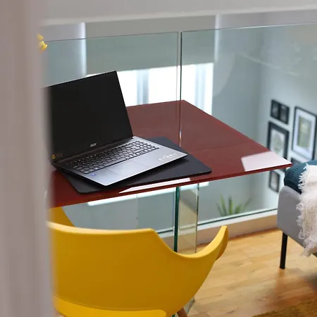 Beautiful Split Level In Central London, Walking Distance To Notting Hill