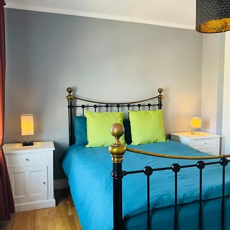 3 Bed West Norwood