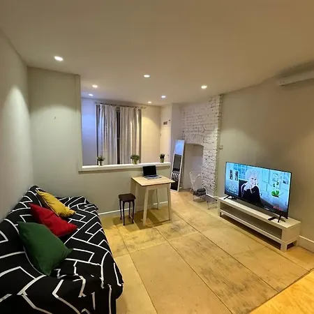 Apartment Comfortable Flat Near Portobello Rd *