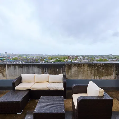 The Manor Gardens Retreat - Captivating 1bdr Flat With Terrace London