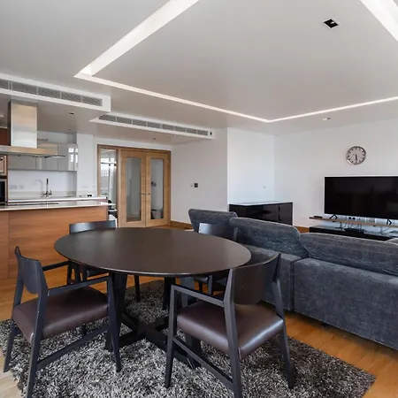 Apartment Ads Lux Lettings Ltd - Battersea Reach *