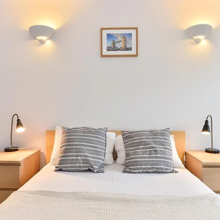 Apartment Centre Shoreditch *