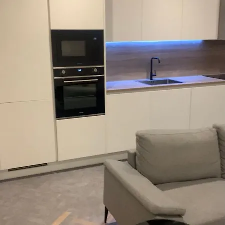 Apartment Luxury 2 Bedroom East London