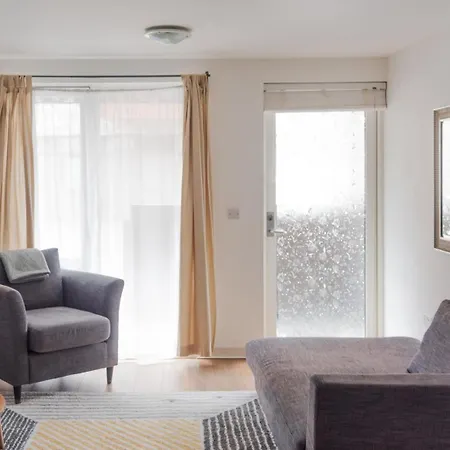 Apartment The City Song 1 Bedroom Apartment In Rotherhithe