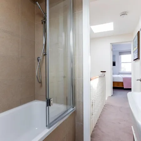 Apartment Elephant & Oxpecker 2 Bedrooms In Fulham *