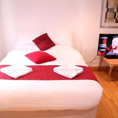 Paddington Southwick Street Apartments Apartment *