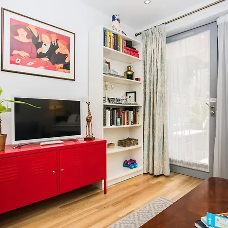 Beautiful 1 Bedroom In The Heart Of Bethnal Apartment *
