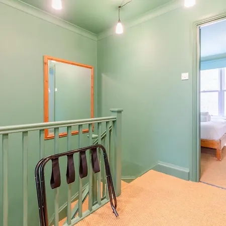 Hébergement de vacances Bright 3 Bedroom House Near King's Cross Stpancras *
