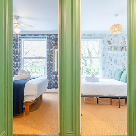 Bright 3 Bedroom House Near King's Cross Stpancras