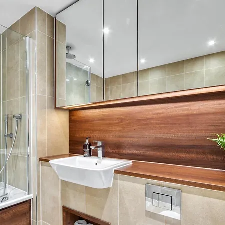 Apartment Stunning 360º View Luxurious Penthouse London