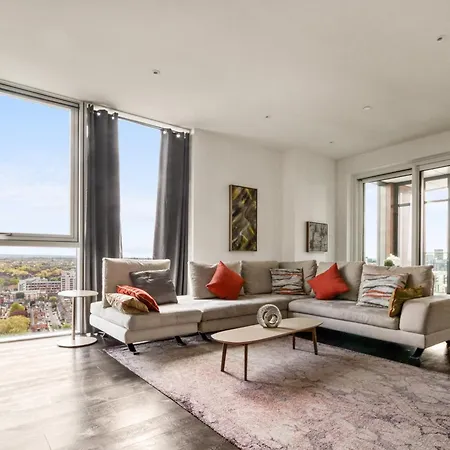 Stunning 360º View Luxurious Penthouse *