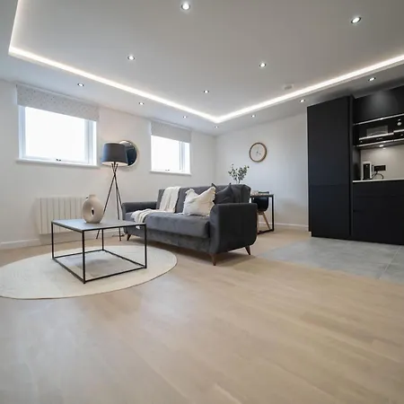 Apartment One And Two Bedroom Near Holloway Train Station By Belvilla