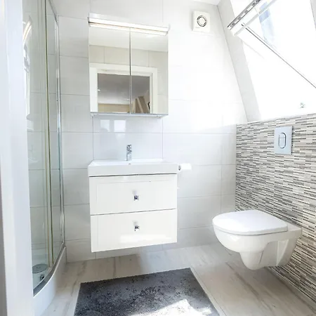 Apartment One And Two Bedroom Near Holloway Train Station By Belvilla