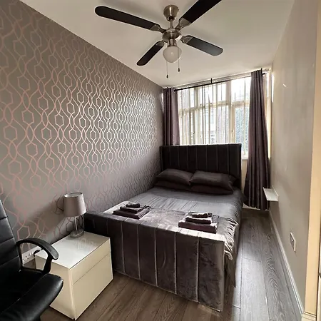 5 Bed 5 Bath / Brick Lane E1 London