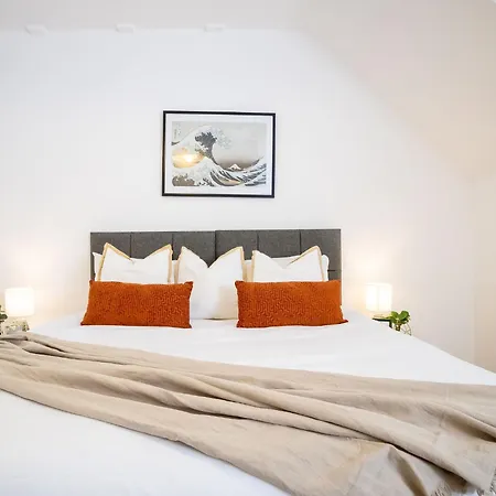 Three Bed With City View Shoreditch Perfect For Business Corporate By Belvilla Apartment London