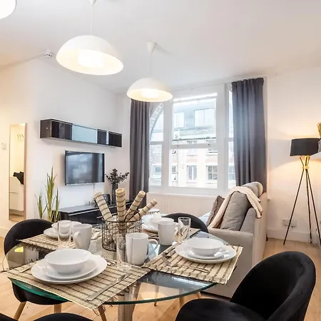Apartment Three Bed With City View Shoreditch Perfect For Business Corporate By Belvilla