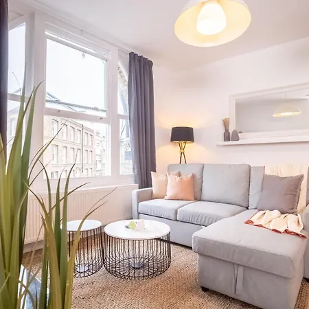 Apartment Three Bed With City View Shoreditch Perfect For Business Corporate By Belvilla