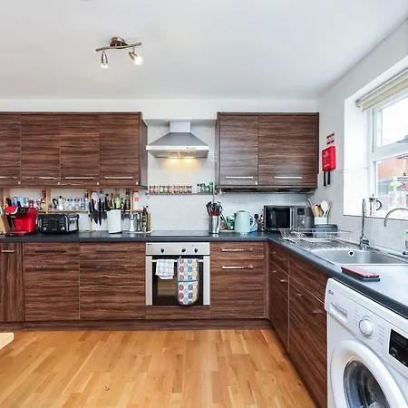 Lovely One Bedroom Ensuite *