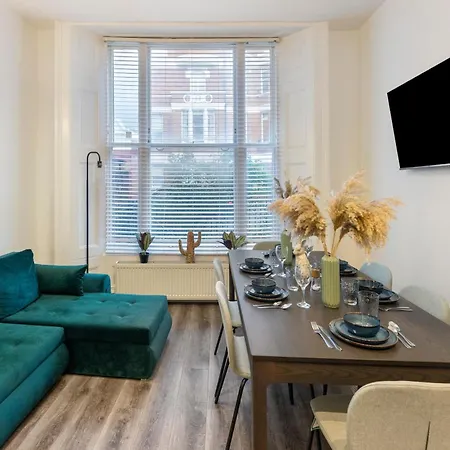 Notting Hill Retreat 2 Bedroom * Londres