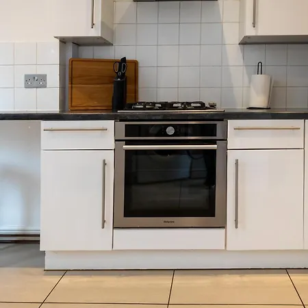 Holiday home Royal Retreat & Lego With Free Parking! Windsor